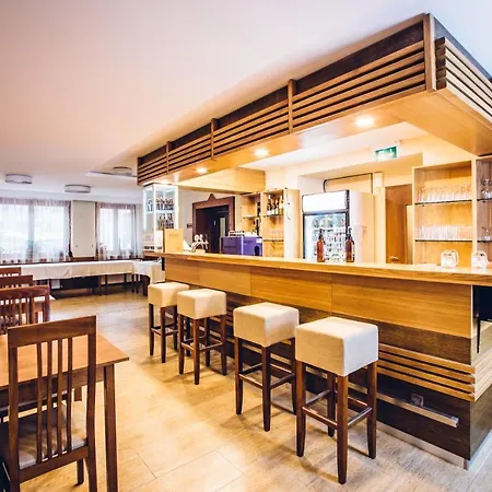Hotel Koevesteto 3*
