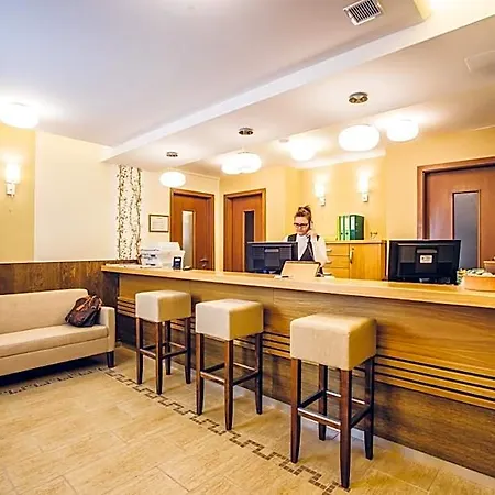 Koevesteto Hotell Hosszuheteny